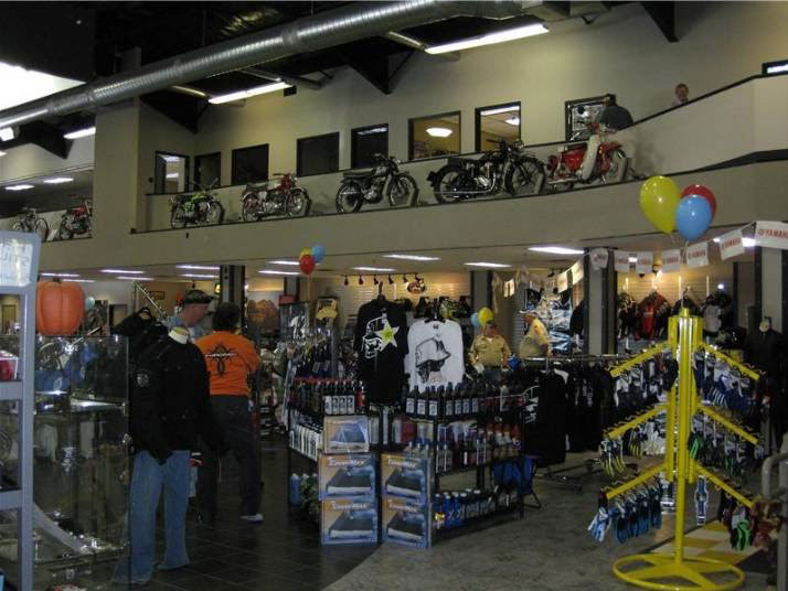 Champion Motorsports Roswell Store Inside Image